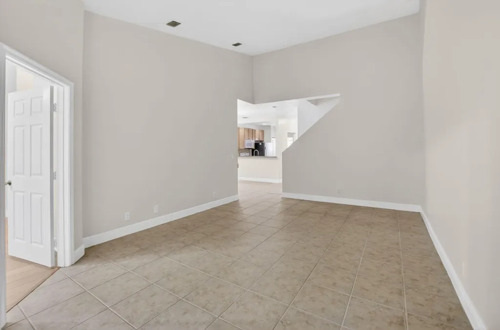 6410 Park Lake Circle Boynton Beach FL 33437