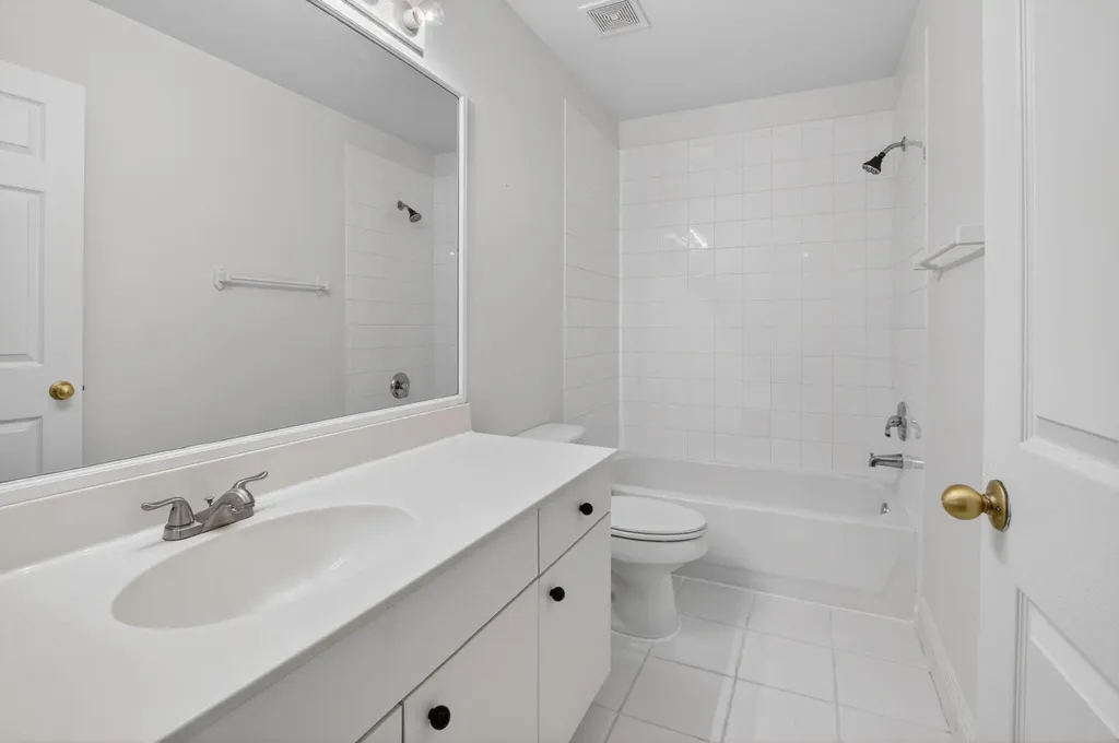6410 Park Lake Circle Boynton Beach FL 33437