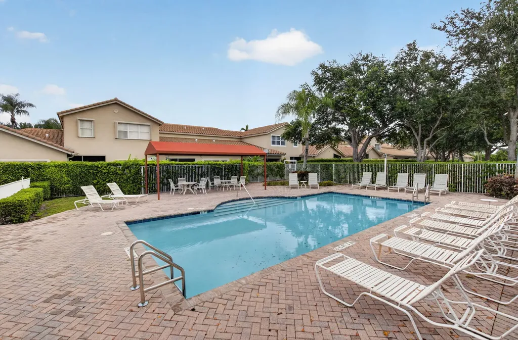 6410 Park Lake Circle Boynton Beach FL 33437