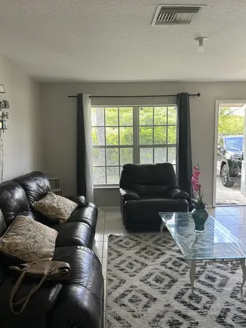 806 NW 1st Street Boynton Beach FL 33435