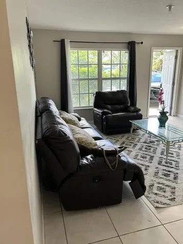 806 NW 1st Street Boynton Beach FL 33435