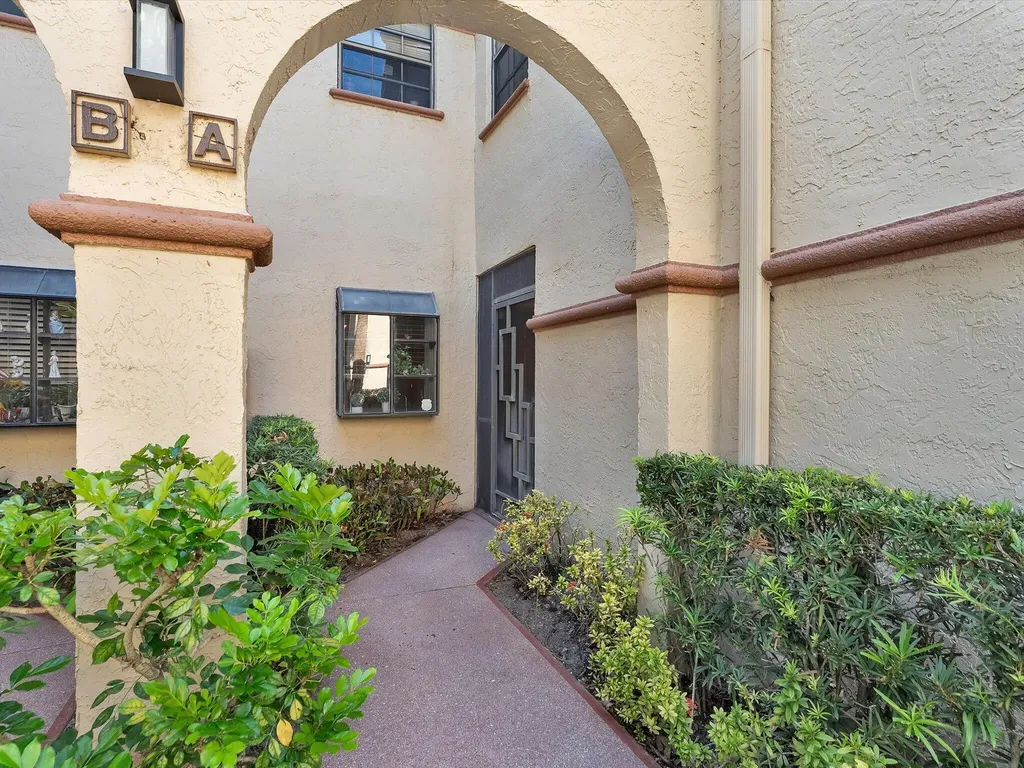 5234 Europa Drive Boynton Beach FL 33437