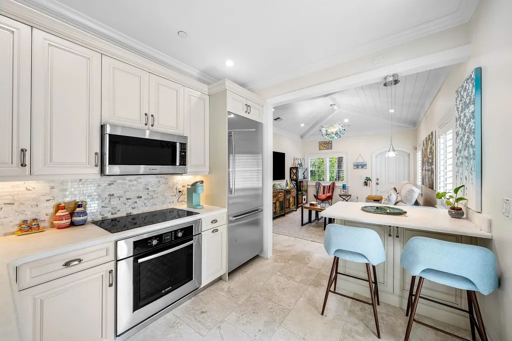 2225 S Ocean Boulevard Delray Beach FL 33483