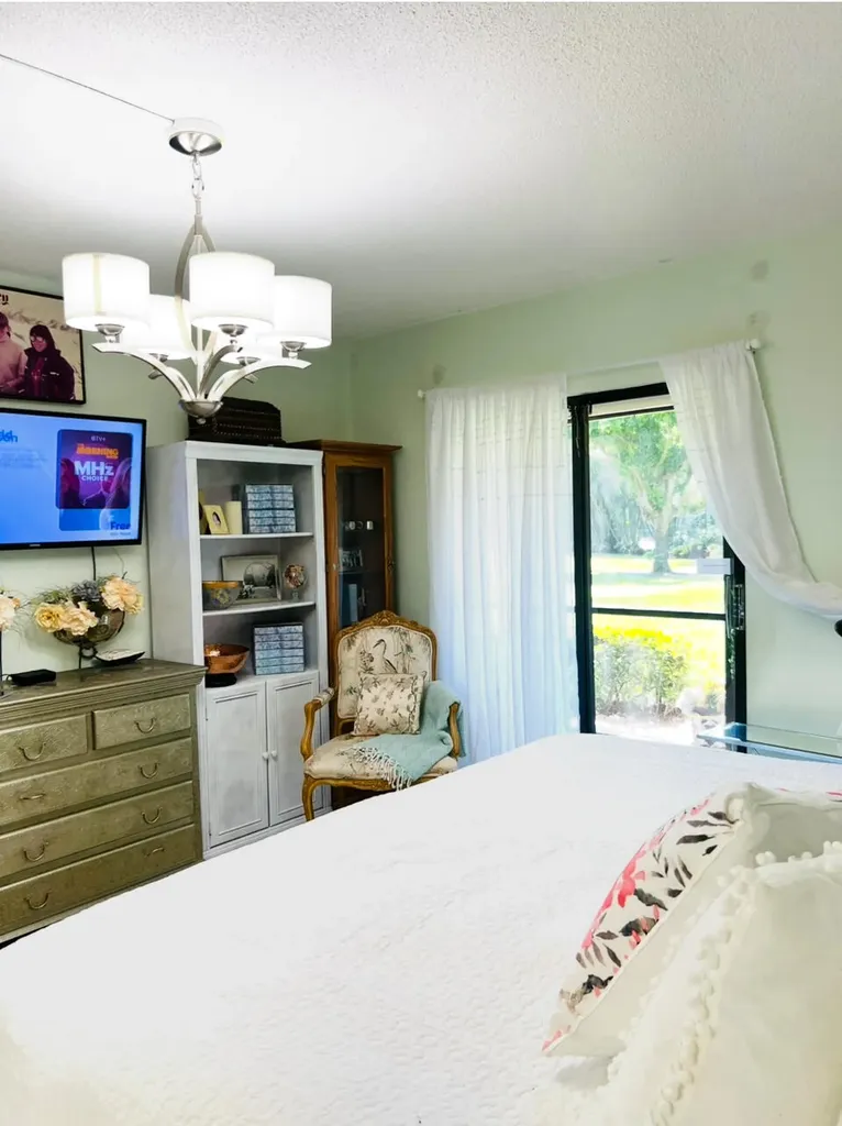 4650 Kittiwake Court Boynton Beach FL 33436