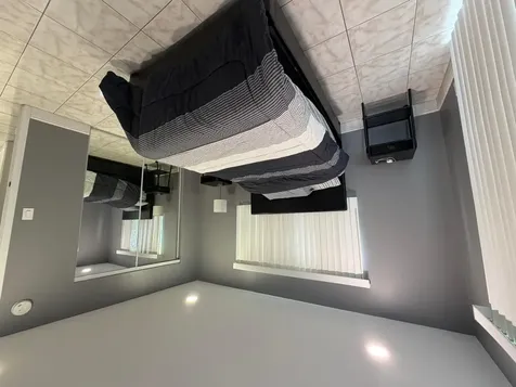 229 E Durham E Deerfield Beach FL 33442