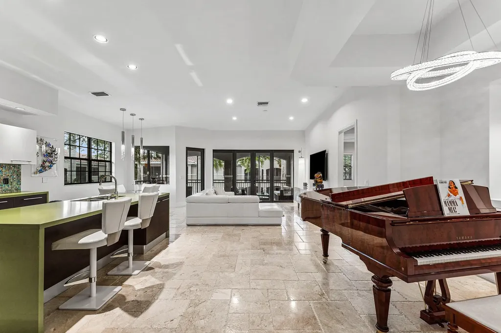 7616 Old Thyme Court Parkland FL 33076
