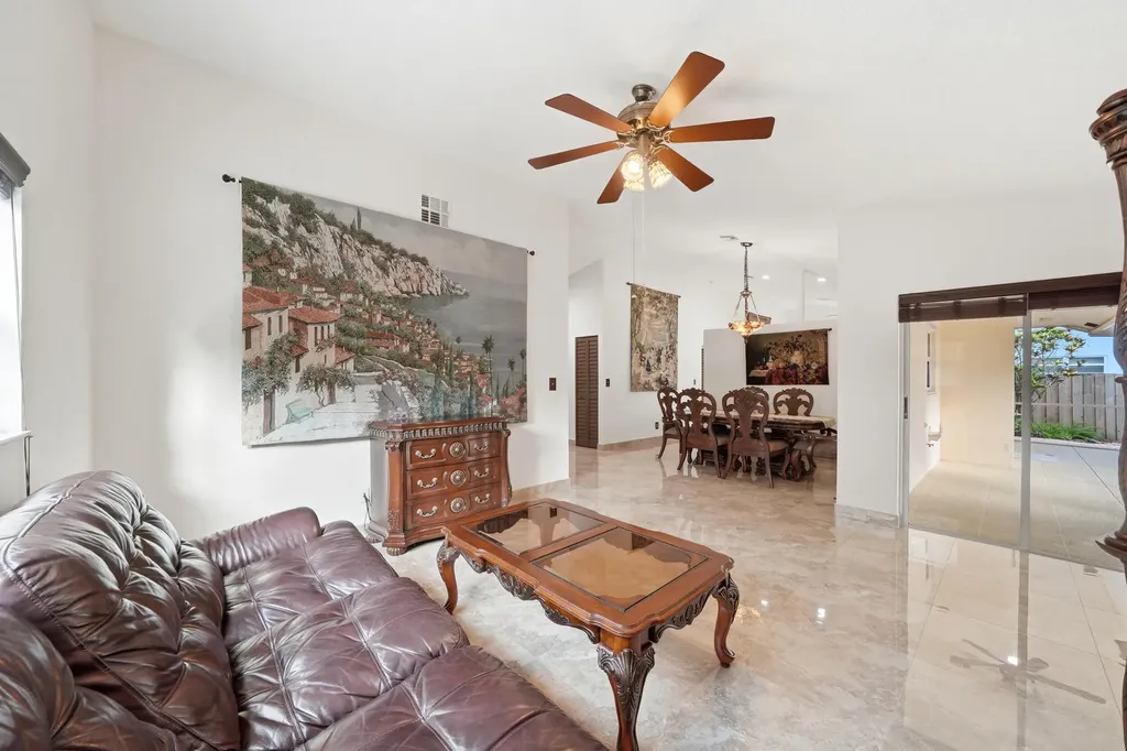 5787 SW 57th Way Davie FL 33314
