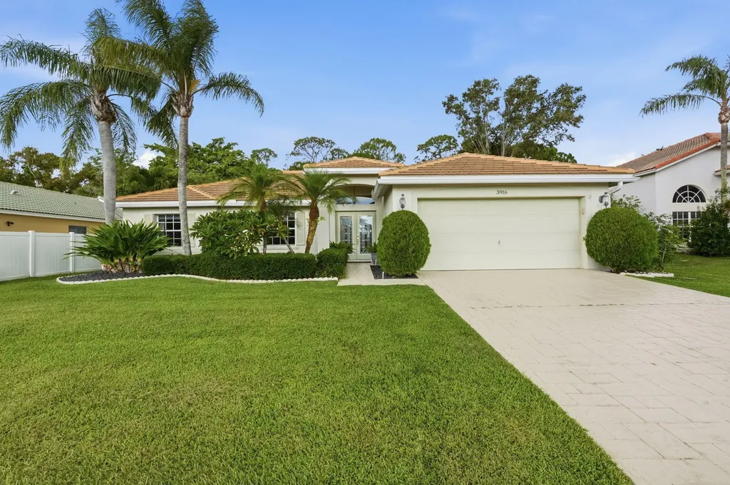 3916 Cypress Lake Drive Lake Worth FL 33467