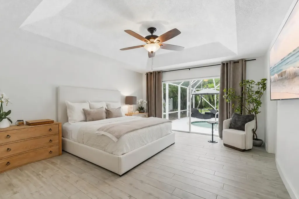 3916 Cypress Lake Drive Lake Worth FL 33467