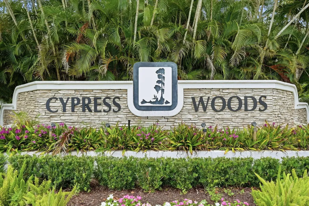 3916 Cypress Lake Drive Lake Worth FL 33467