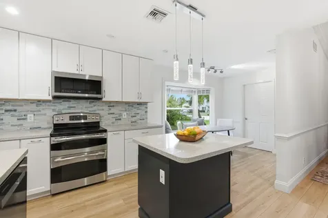 3916 Cypress Lake Drive Lake Worth FL 33467