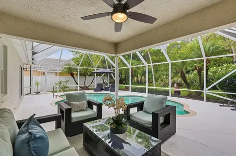 3916 Cypress Lake Drive Lake Worth FL 33467
