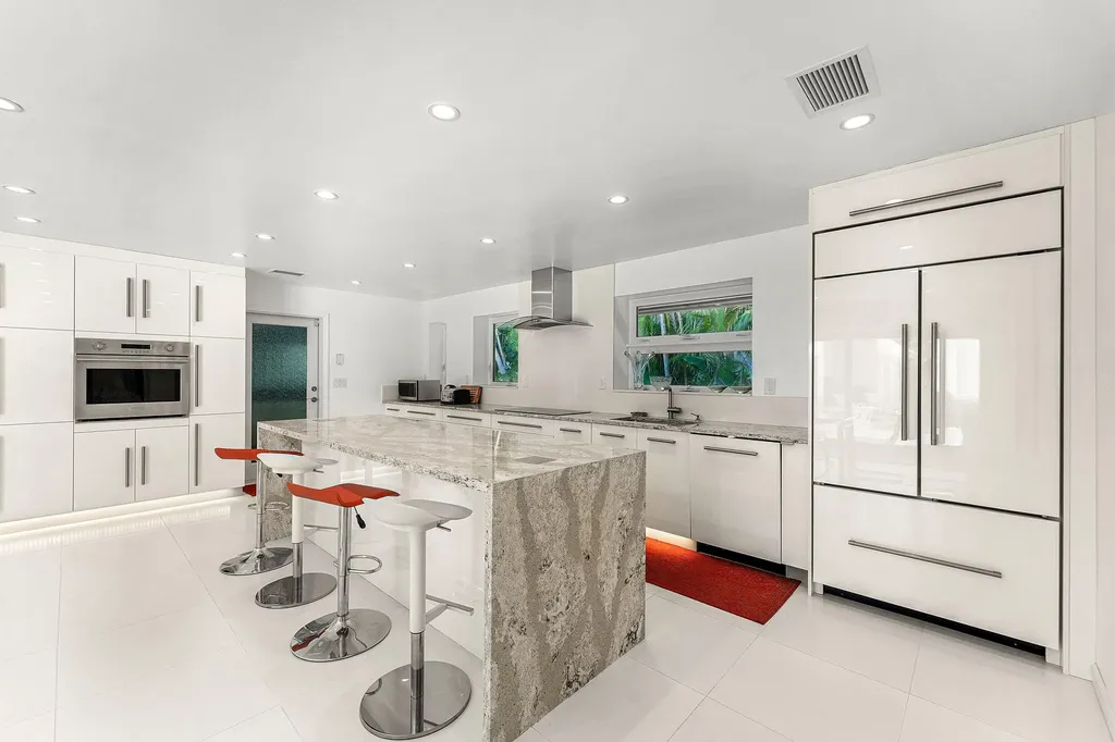1350 Spanish River Road Boca Raton FL 33432