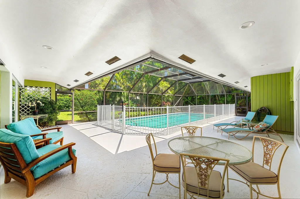 1350 Spanish River Road Boca Raton FL 33432