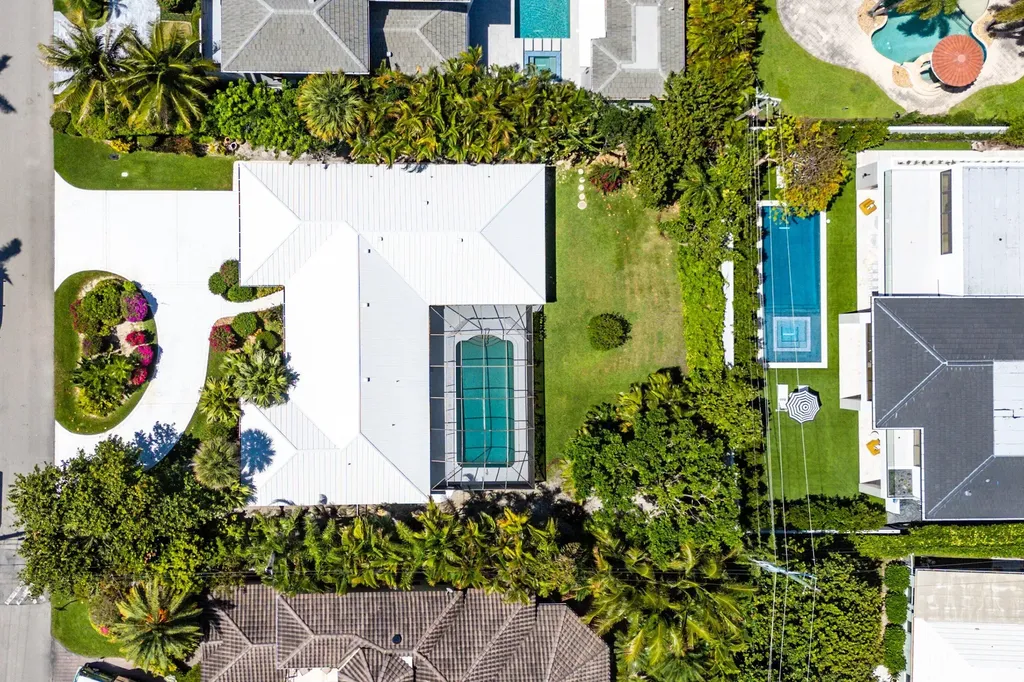 1350 Spanish River Road Boca Raton FL 33432