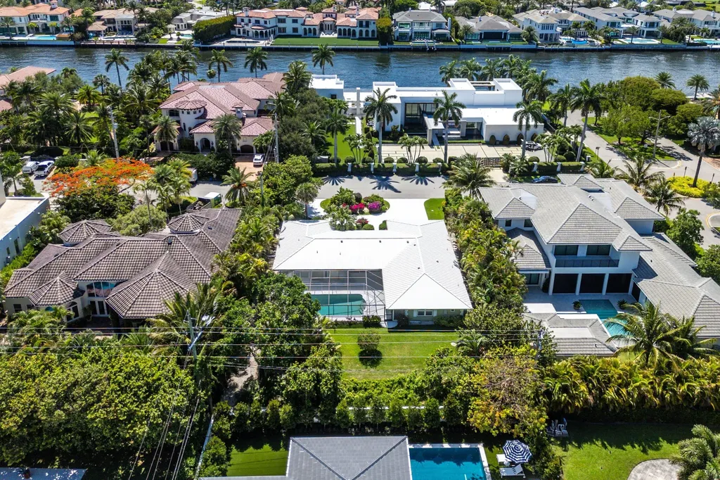 1350 Spanish River Road Boca Raton FL 33432