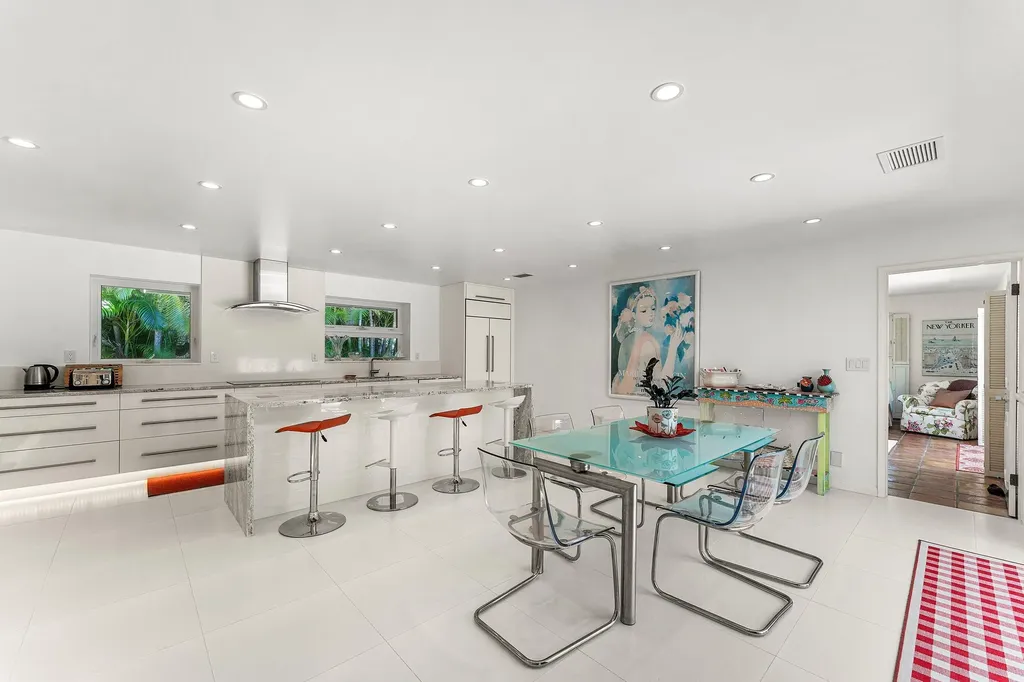 1350 Spanish River Road Boca Raton FL 33432