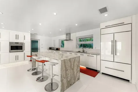 1350 Spanish River Road Boca Raton FL 33432