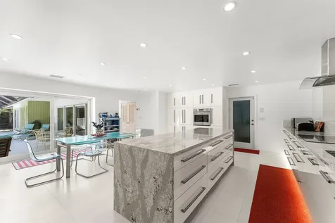 1350 Spanish River Road Boca Raton FL 33432