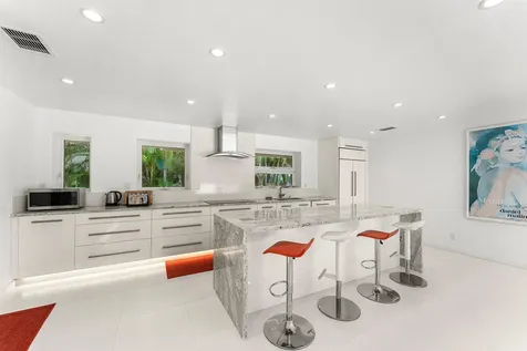 1350 Spanish River Road Boca Raton FL 33432
