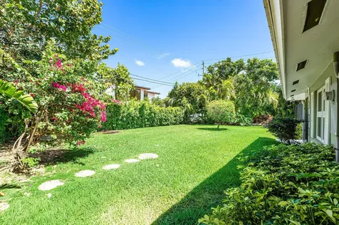 1350 Spanish River Road Boca Raton FL 33432