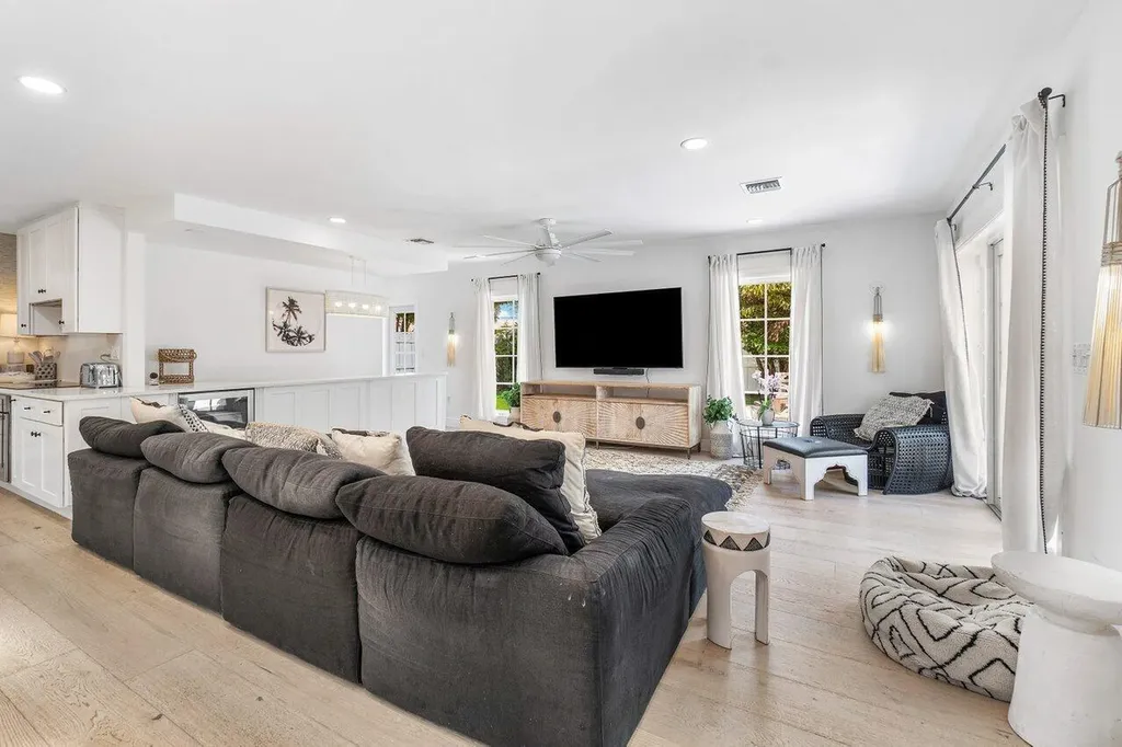 783 Toledo Drive Boca Raton FL 33432
