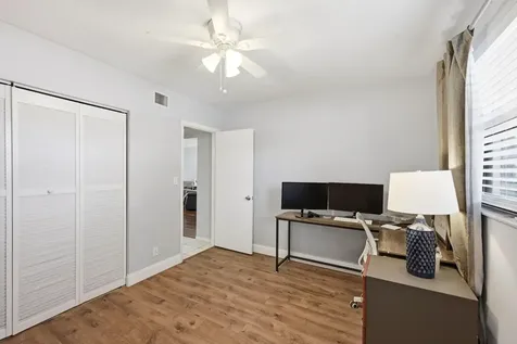 2181 Woolbright Road Boynton Beach FL 33426
