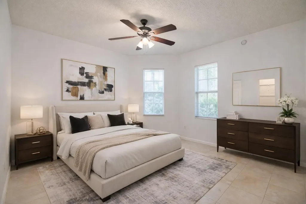 533 NE 3rd Avenue Fort Lauderdale FL 33301