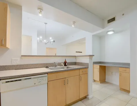 533 NE 3rd Avenue Fort Lauderdale FL 33301