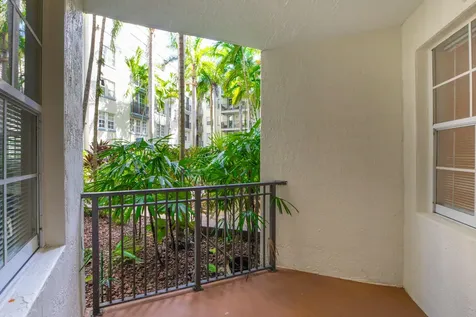 533 NE 3rd Avenue Fort Lauderdale FL 33301