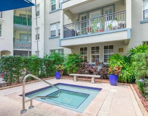 533 NE 3rd Avenue Fort Lauderdale FL 33301