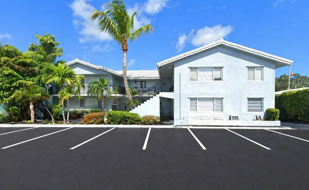 2837 NE 30th Street Fort Lauderdale FL 33306