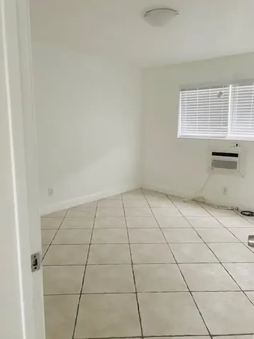 2837 NE 30th Street Fort Lauderdale FL 33306