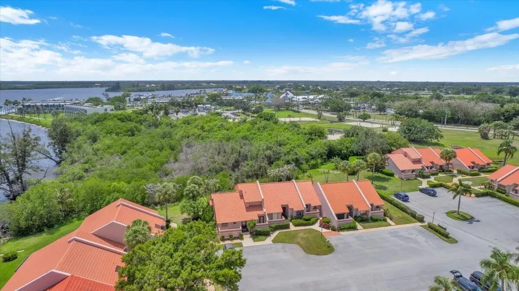 3535 SE Sandpiper Circle Port St Lucie FL 34952