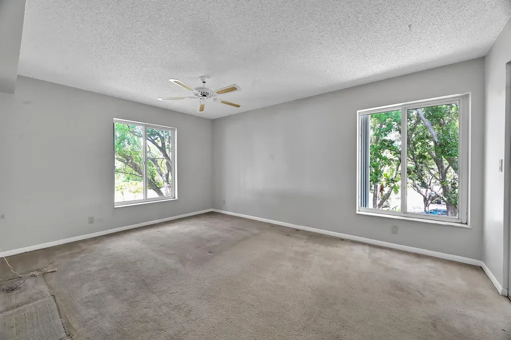 2516 SE Anchorage Cove Port St Lucie FL 34952