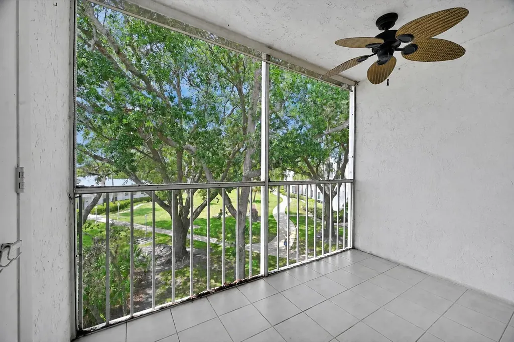 2516 SE Anchorage Cove Port St Lucie FL 34952