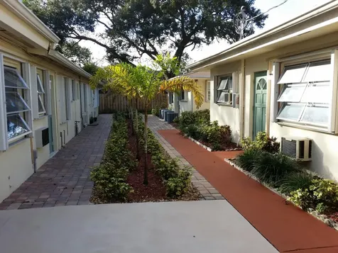 400 SW 8th Avenue Fort Lauderdale FL 33312