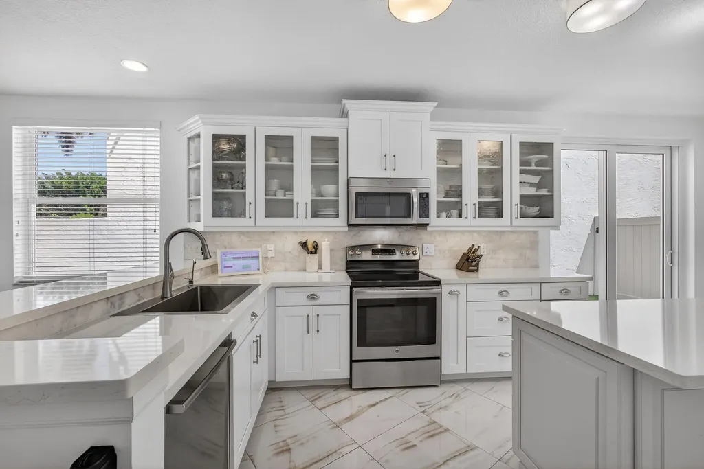 2114 Chagall Circle West Palm Beach FL 33409