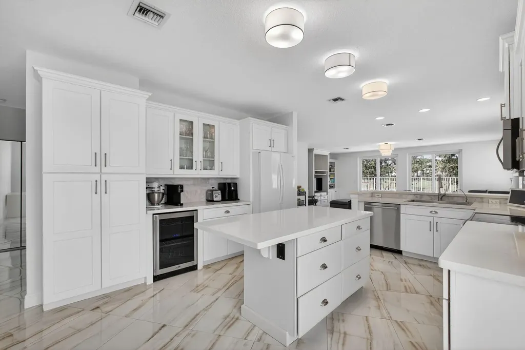 2114 Chagall Circle West Palm Beach FL 33409