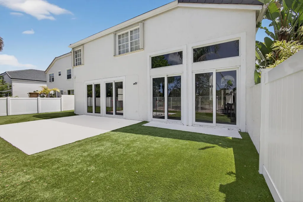 2114 Chagall Circle West Palm Beach FL 33409