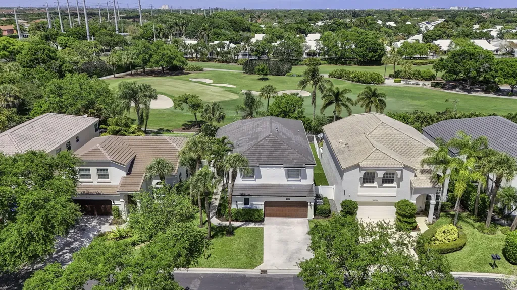 2114 Chagall Circle West Palm Beach FL 33409