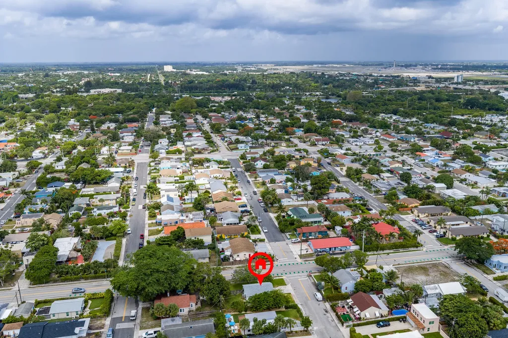 5000 Lake Avenue West Palm Beach FL 33405