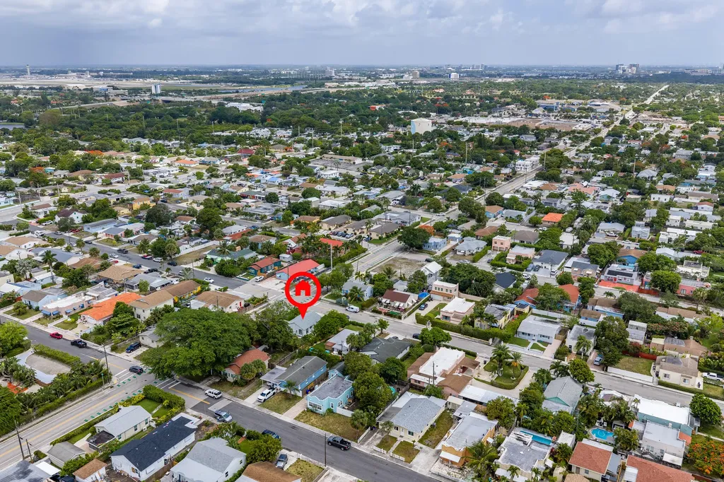 5000 Lake Avenue West Palm Beach FL 33405