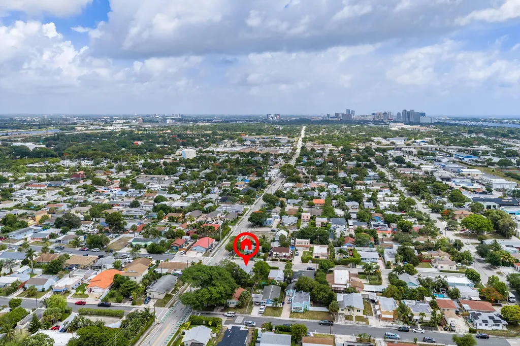 5000 Lake Avenue West Palm Beach FL 33405