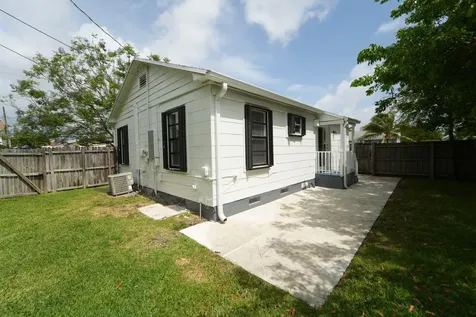 5000 Lake Avenue West Palm Beach FL 33405