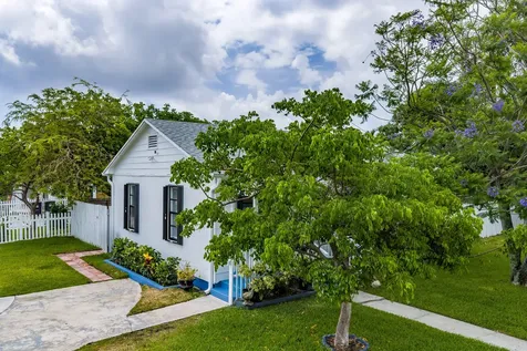 5000 Lake Avenue West Palm Beach FL 33405