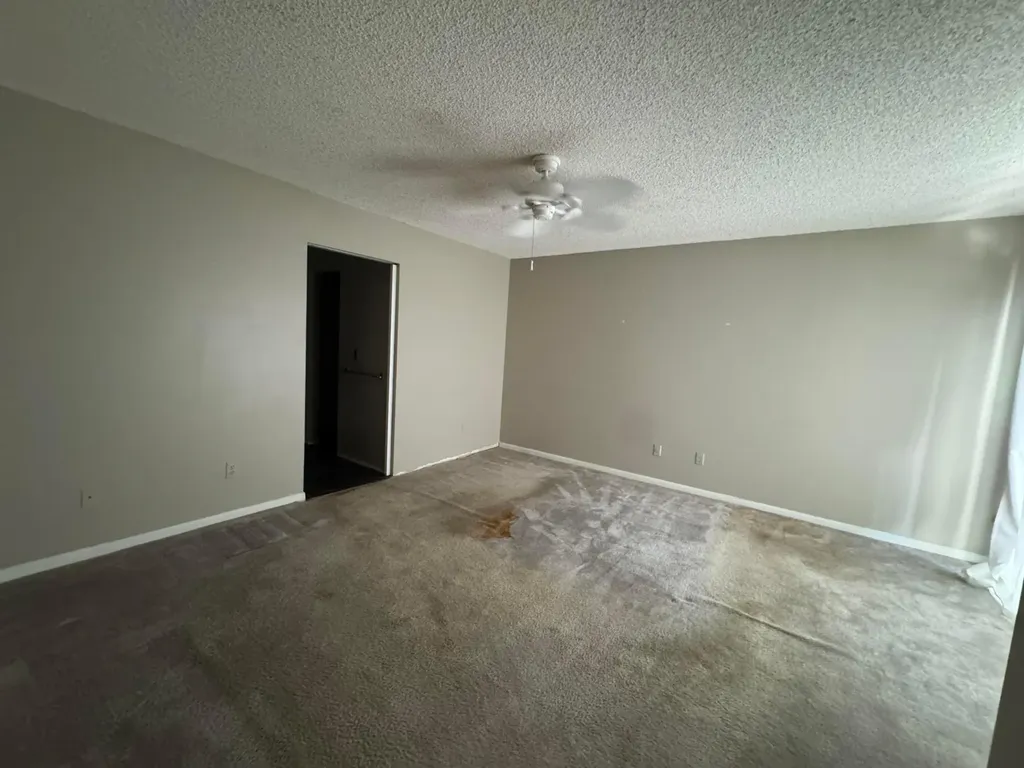23 Buxton Lane Boynton Beach FL 33426