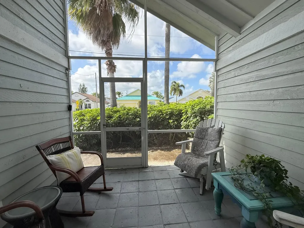 6050 Linton Street Jupiter FL 33458