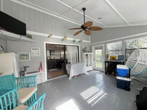 6050 Linton Street Jupiter FL 33458