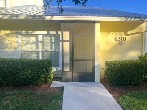 4210 Gator Trace Circle Fort Pierce FL 34982
